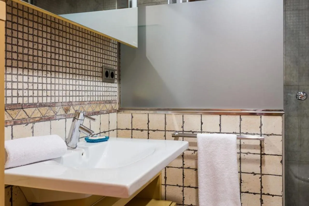 Comfortable 3Bed With Amazing Views Over Barcelona Apartment